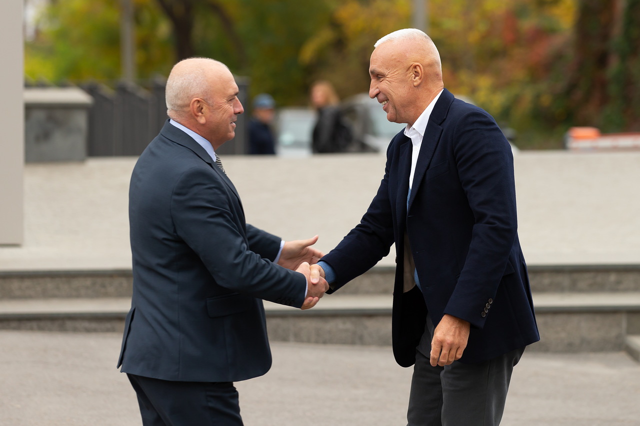 Ярославский встретился со студентами харьковских университетов